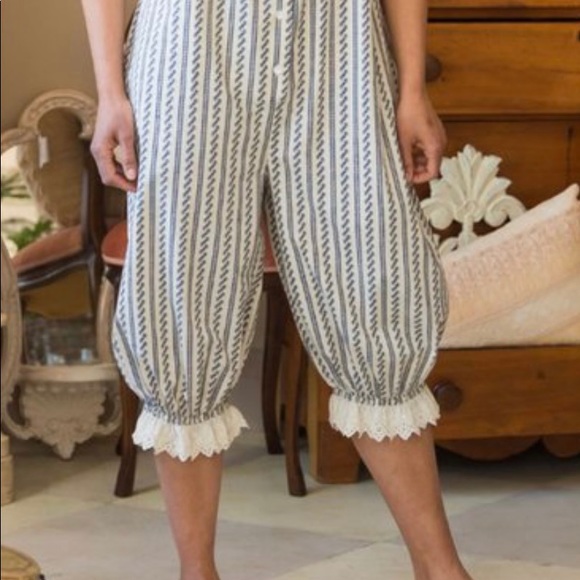 April Cornell Romper S - Picture 8 of 8